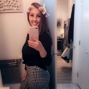 Meet your Posher, Anna